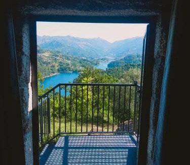 Canicada House | Quinta De Calvelos