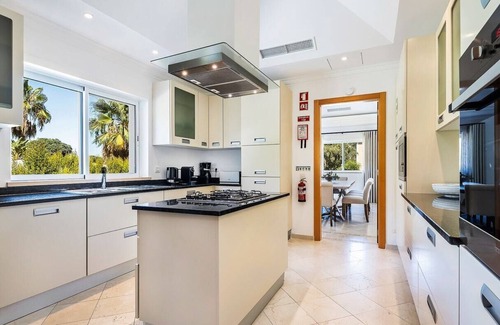 Almancil Villa | Quinta do Lago Villa With Elite Club Amenities