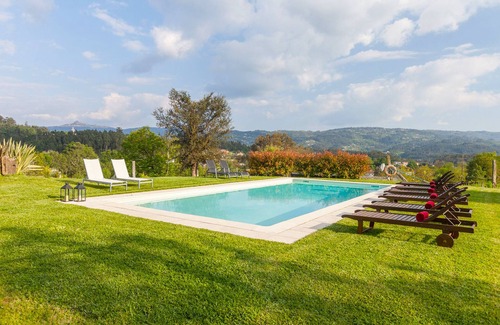 Bico House | Quinta do Olival - Adega do Buraco House