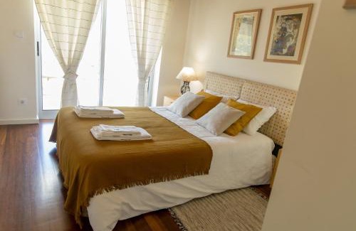 Resende House | QUINTA DOS MONTEIROS - 3 Quartos com Piscina