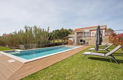 Famalicao House | Quinta dos Raposos- Nazaré Portugal