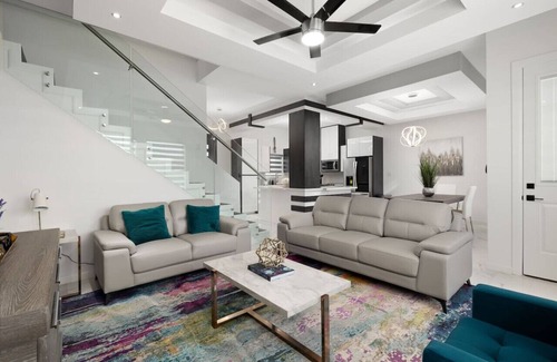 McAllen House | Quinta Real Townhomes - 4905