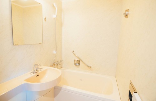 Kitakyushu Hotel | Quintessa Hotel Kokura Comic&Books