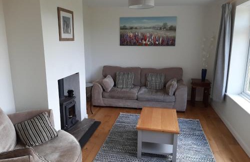 Newton Ferrers House | Quintessential, secluded South Devon cottage