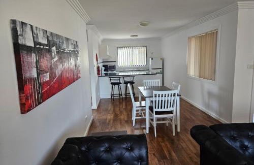 North Tamworth House | Quintet 1 155
