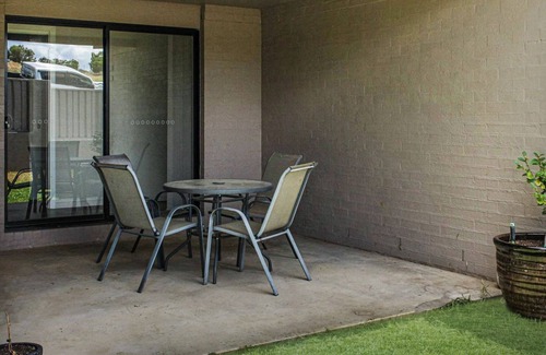 North Tamworth Apartment | Quintet 1-157 - North Tamworth