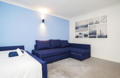 Sheffield City Centre Apartment | Quirky Flat in the City Hub