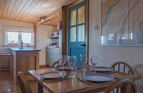 Dungeness Cottage | Quirky holiday cottage right on the beach at Dungeness in Kent.