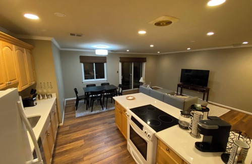 Reston House | Quite 3-Bedroom House in Reston Near it All!