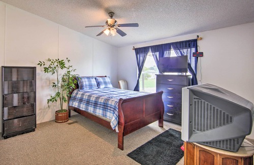 Quitman House | Quitman Home w/ Covered Deck + Lake Access!