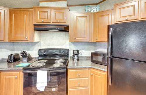Quitman House | Quitman Vacation Rental w/ Private Boat Dock