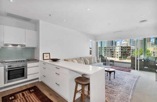 Auckland Central Business District Apartment | QV Viaduct Sub Penthouse (1152)