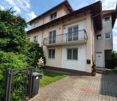 Balatonfoldvar Apartment | Rádi Apartman Balatonföldvár