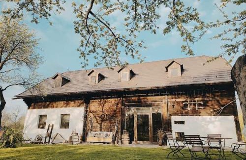 Poian Villa | RéBa Old Barn