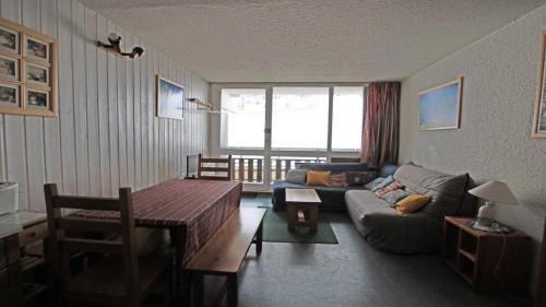 Puy-Saint-Vincent Apartment | Résidence Cortina 3 - C3302 - APPT T2 CABINE - BALCON - 6 PERSONNES MAE-8564