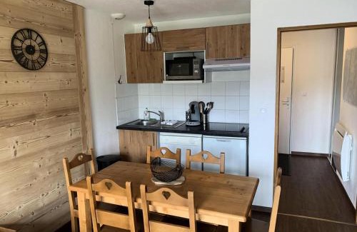 Peyragudes Apartment | Résidence Hameau De Balestas Mp - T3/6pers ISATIS 02- Peyresourde MAE-9384