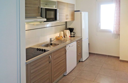 Vieux-Boucau-les-Bains Apartment | Résidence Lagocéan T2 Classic by Interhome