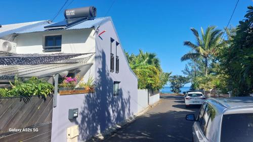 Etang Sale Les Bains House | RÊV BOR D'MER