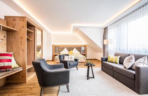 Ruhrberg Hotel | Rührberger Hof Hotel & Restaurant Grenzach-Wyhlen bei Basel