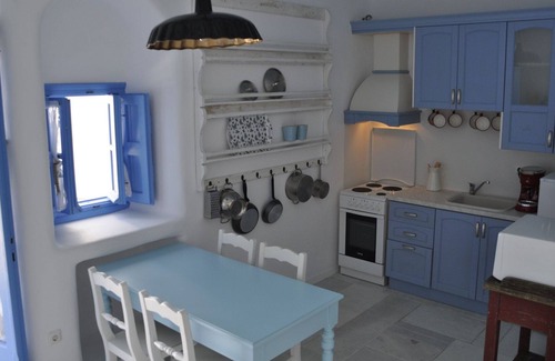 Vivlos Villa | R 1344 Two Bedroom Villa with Sea View | Efterpi | V1D