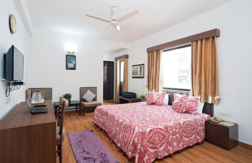 Bhiwadi Hotel | R C Palace Hotel