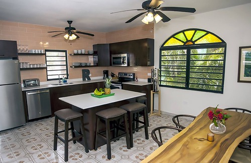 Ensenada House | R Casa Unit 3 at Steps Beach: Newly Home with all the bells and whistles