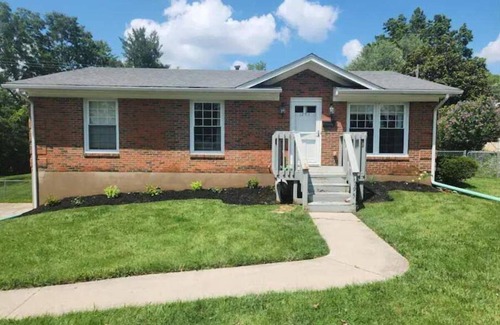 Lexington House | R.E.S.T. Assured in the bluegrass