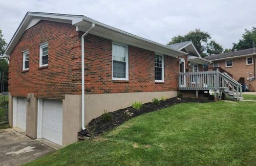 Lexington House | R.E.S.T. Assured in the bluegrass
