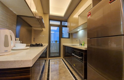 Central District House | R&F Airbnb Home Sweet Home