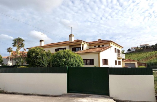 Torres Vedras Apartment | R. Principal 25