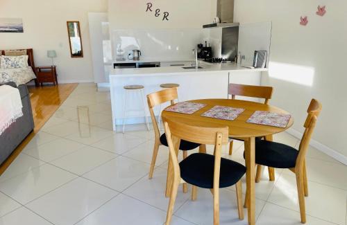 Tulka Apartment | R & R Cabin, Tulka