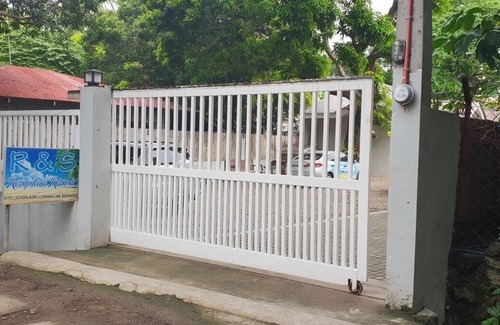 Lian House | R & S Resort Resort