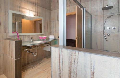 Comarruga Villa | R24 Casa Santa Otilia