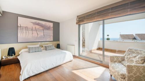 Calafell Villa | R64 Deluxe Villa Déjà Vu
