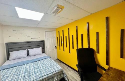 Malton House | R8 Private Room Near Airport