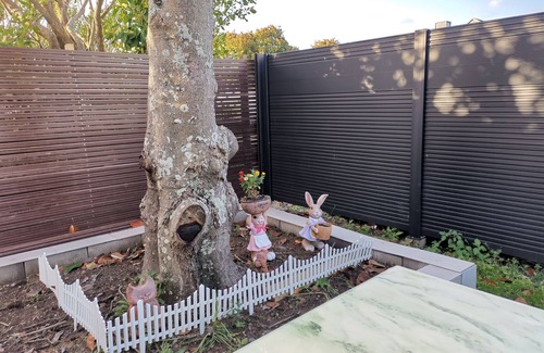Hamilton House | Rabbits Home- Riverside, Separate courtyard, New 1-bedroom