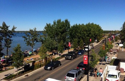 Sylvan Lake Hotel | Raccoon Lodge Motel
