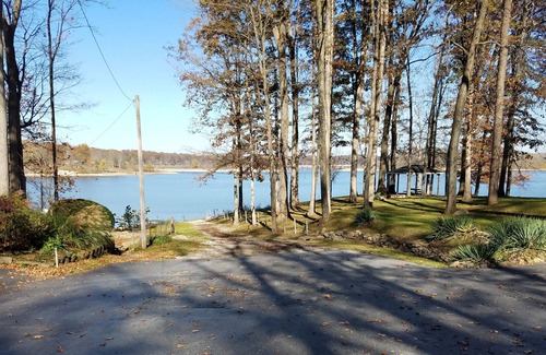 Bellmore Cabin | Rachel's Cabin by the Lake