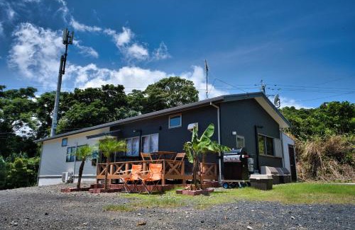 Anbo House | racine(ラシーヌ)【一棟貸切別荘】縄文杉・飲食店へアクセス利便な安房エリア／BBQ利用可能！
