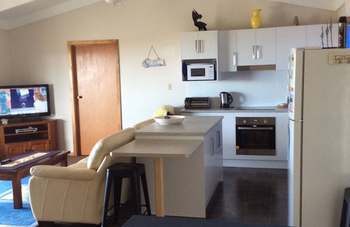 Para Wurlie House | Rackers Retreat on Turton
