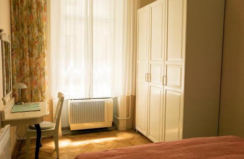 Belso-Ferencvaros Apartment | Raday Patio