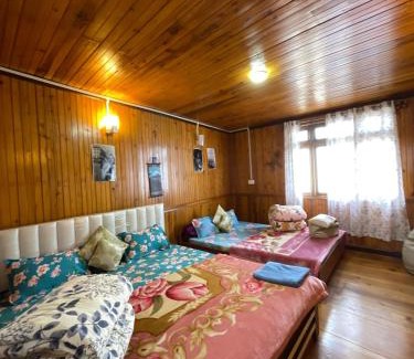 Darjeeling House | Radhakunj Homestay