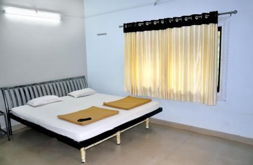 Panhala Fort Hotel | Radhanand Holiday Home