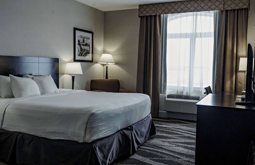 Leduc Hotel | Radisson Hotel Edmonton Airport