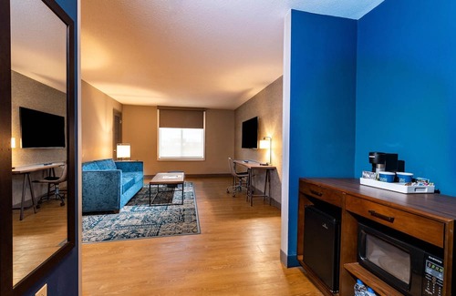Fairview Heights Hotel | Radisson Hotel Fairview Heights - St. Louis
