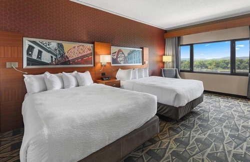 Historic Downtown La Crosse Hotel | Radisson Hotel La Crosse