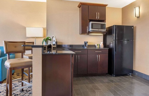 Southfield Hotel | Radisson Hotel Southfield-Detroit