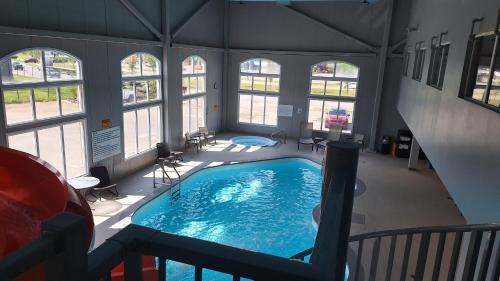 Fort McMurray Hotel | Radisson Hotel & Suites Fort McMurray