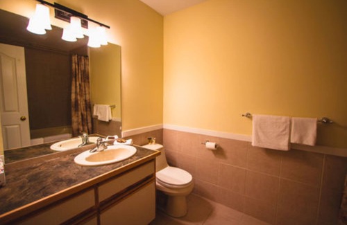 Central Saanich Bed & Breakfast | Rae Leigh Heights BnB