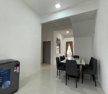 Kuantan House | Rafflesia Homestay, Sungai Soi, Kuantan, Pahang